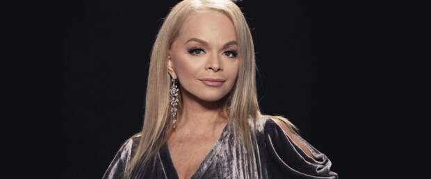 «Без копейки, обманута мошенниками»: как 67-летняя Долина, отдыхая за 1 000 000 рублей в сутки, пытается сорвать сделку по квартире