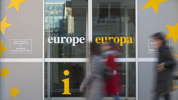 Европа очнулась и задумалась, как жить дальше. "Половик для великих держав"