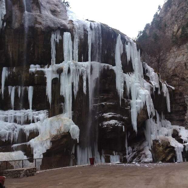 замёрзшие водопады водопады, водопады России, водопады зимой, замёрзшие водопады, красивые водопады, природа России