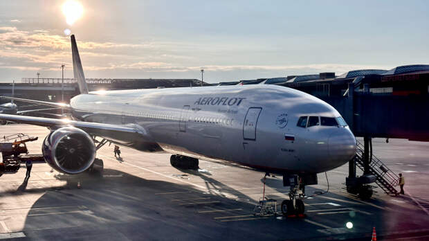 «Аэрофлот» отменил рейсы в Дубай и Абу-Даби из-за эскалации в регионе