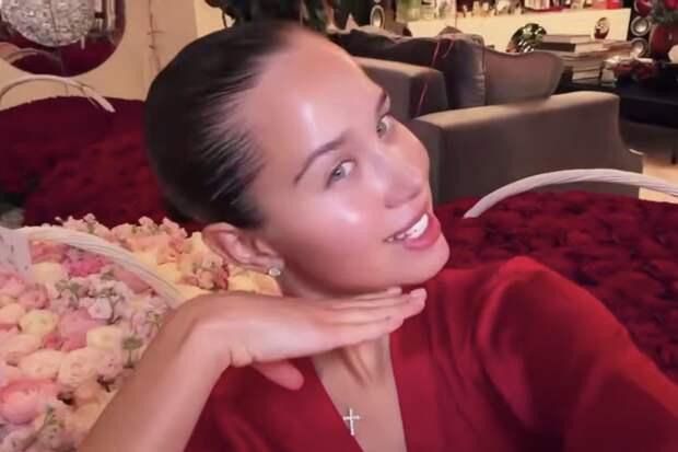 Spletnik: экс-невеста Лепса Аврора Киба намекнула на новый роман