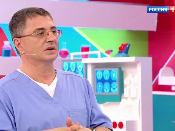 «Вакцинация — не индивидуальное дело человека»: Мясников призвал не выдавать дипломы школьникам-беспрививочникам