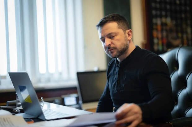 Даже слово «русский» боятся сказать: Зеленский недоволен «слабой» реакцией США на удар по объектам Кривого Рога
