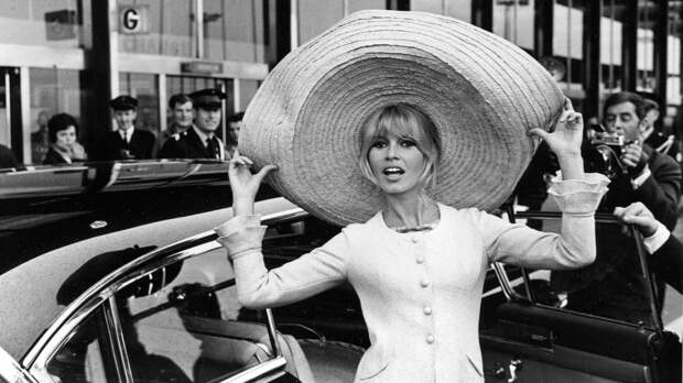 «Я предпочла бы родить собаку»: трагедия материнства звезды