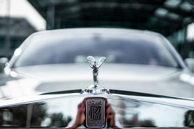 Китай готовит свой аналог Rolls-Royce и Maybach к концу 2024 года