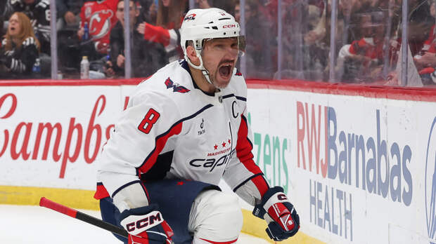 Дали жару: Овечкин забросил 912-ю шайбу, Кучеров стал героем ледового побоища, а Капризов и Свечников затмили всех