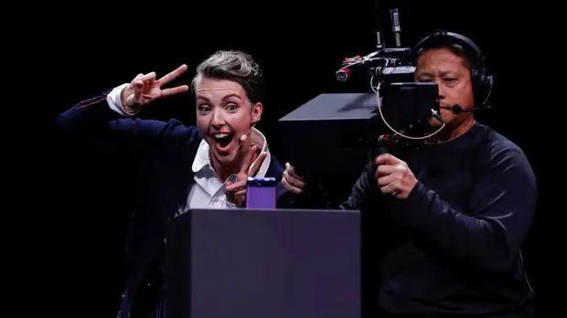 Samsung представила складной смартфон Galaxy Z Flip