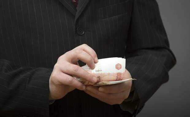 На Урале за взятку был задержан майор полиции