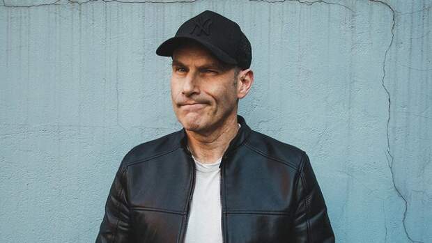 Комик-иноагент Шац заявил о массовом возвращении релокантов в Россию