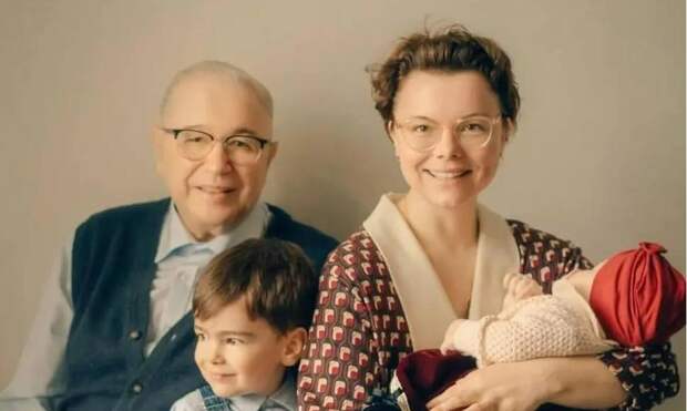 Татьяна Брухунова рассказала о мечте завести третьего ребенка