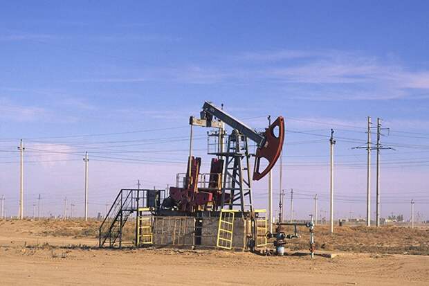Нефть выросла в цене после известий о гибели Сулеймани
