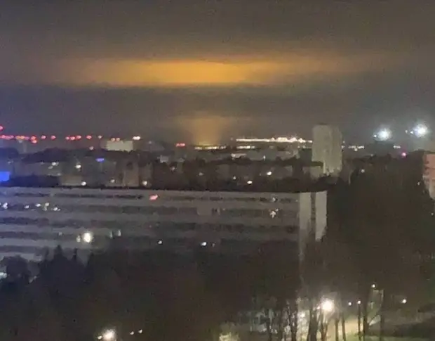 В Белгородской области горит склад с боеприпасами, работает ПВО в Курской и Воронежской областях