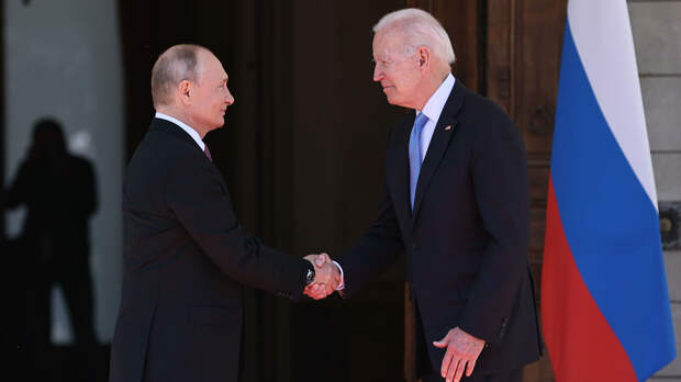 Наибольшее число кибератак в мире совершается из США, заявил Путин 