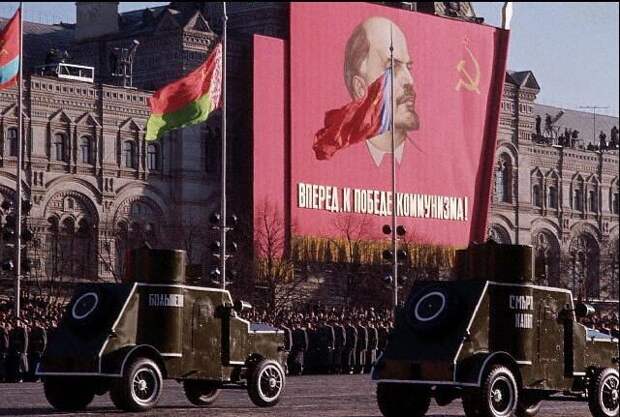 1967 год, 50 лет советской власти 7 ноября, СССР, демонстрация, застолье, парад, революция