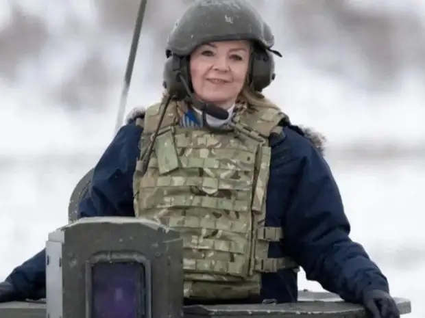 Лиз Трасс предложила странам Запада поставлять танки и самолёты на Украину