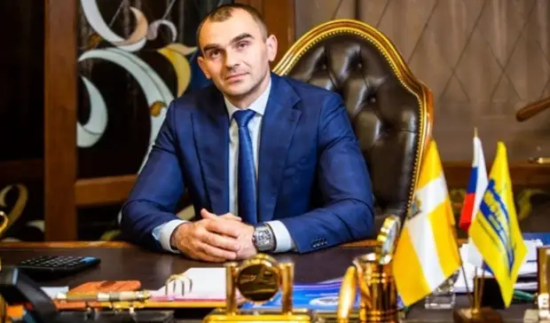 Сотни миллионов: какие супруги депутатов думы Ставрополья заработали больше мужей