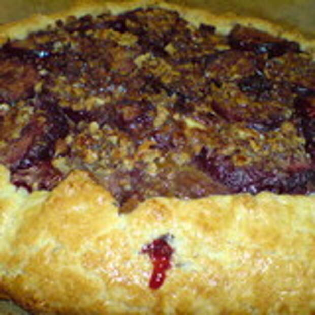 Галета с печёными сливами в меду,с грецкими орехами  и корицей