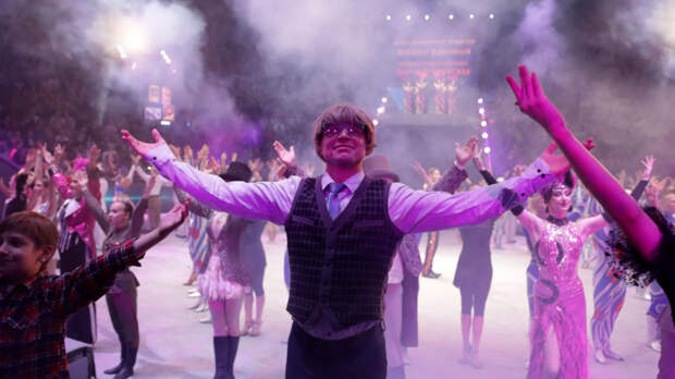 «Привет, Аристарх»: артисты и зрители цирка поздоровались с вежливым малышом