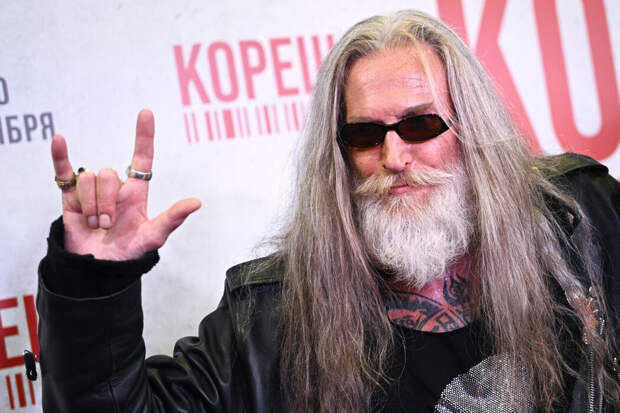 «Новый год — время, которое человек должен проводить с родными»: Никита Джигурда рассказал о традициях праздника