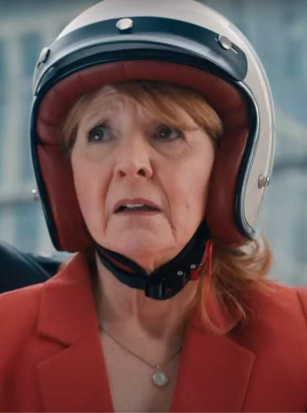 Melanie to the Rescue - Doctor Who S1 E8 Season 1 Episode 8