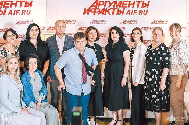 Стартовал 4-й этап «Формулы успеха» для лидеров НКО с новыми лекциями и практикой