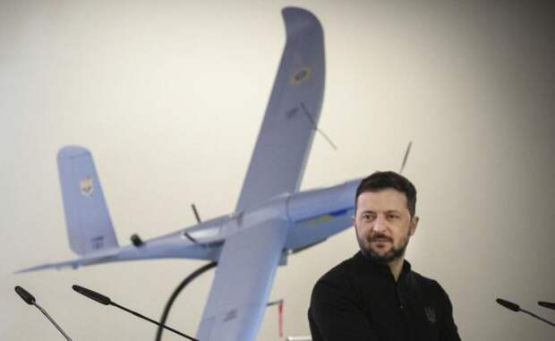 Зеленский: «Господа генералы, а что у вас с е-баллами?»