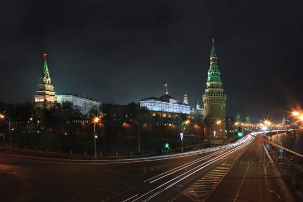 Ночная Москва: Водовзводная (Свиблова) башня. Фотограф: Юрий Макаров