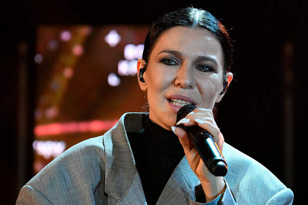 Певица Елка получила российское гражданство в 2024 году