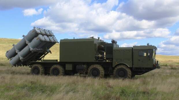 Дивизион ракетных комплексов «Бастион» уничтожил «вражеские суда» на учениях в Крыму