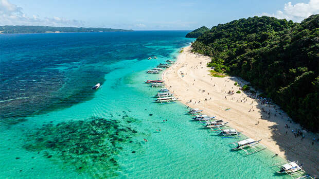 На Филиппинах погибли российский турист и его спасатель