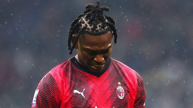 «Милан» обыграл «Кальяри» и вышел в лидеры Серии А