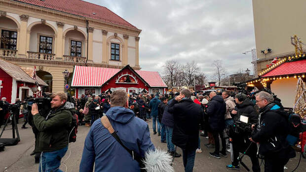 AP: память погибших при теракте на рождественском рынке почтили в Магдебурге