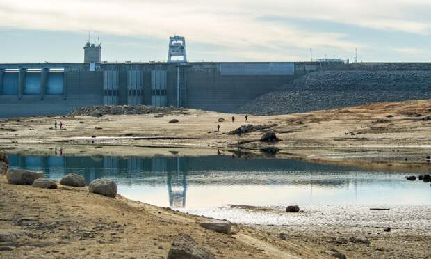 Дамба Фолсом, Калифорния. Фото John Chacon / California Department of Water Resources (CC BY-NC 2.0)