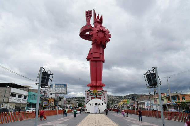 Статуя Герреро Чималли в Мексике