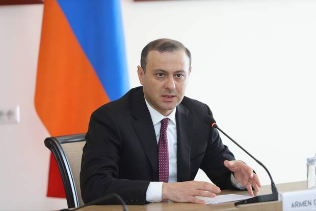 Секретарь Совбеза Армении примет участие в конференции по Украине в Швейцарии