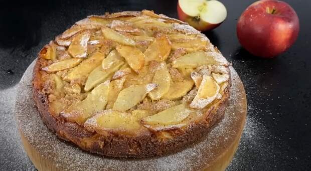 Вкуснейший пирог с яблоками и грушей