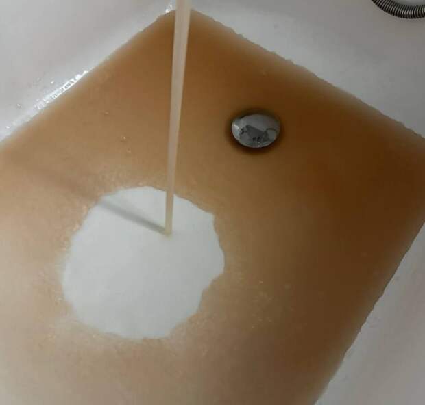 «Росводоканал Тюмень» назвал вероятную причину проблем с водой в ЖК «Ново-Комарово»