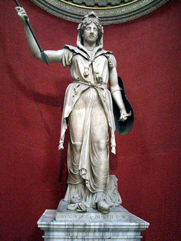Статуя богини Юноны. / Фото: commons.wikimedia.org