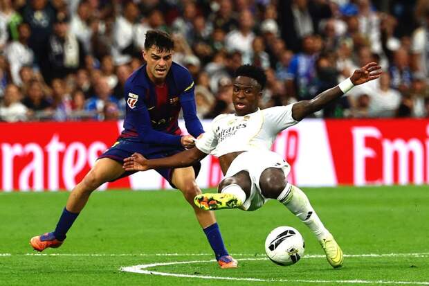 Тренер Гаджиев: "Барселона" пропускает слишком много контратак