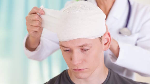 Названа основная причина черепно-мозговых травм в России