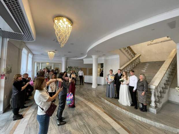 "Любовь для нас - это семья": тульские молодожены-студенты рассказали о своем бракосочетании