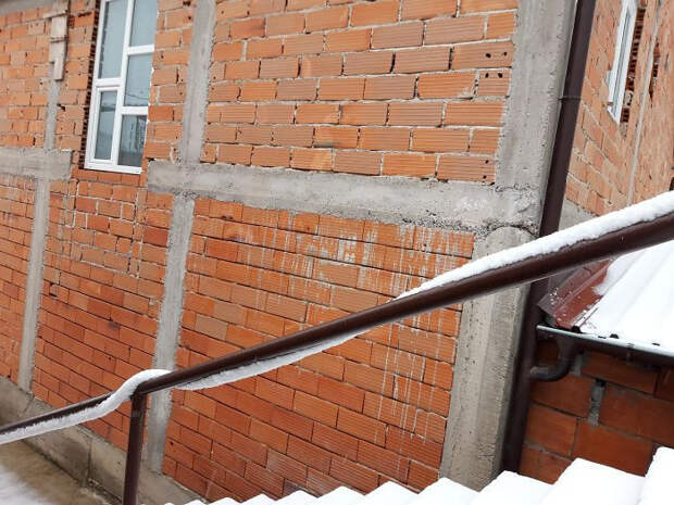 Зима создаёт настоящие произведения искусства