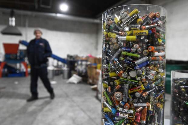 Россиян предупредили о риске вызвать пожар одним видом мусора