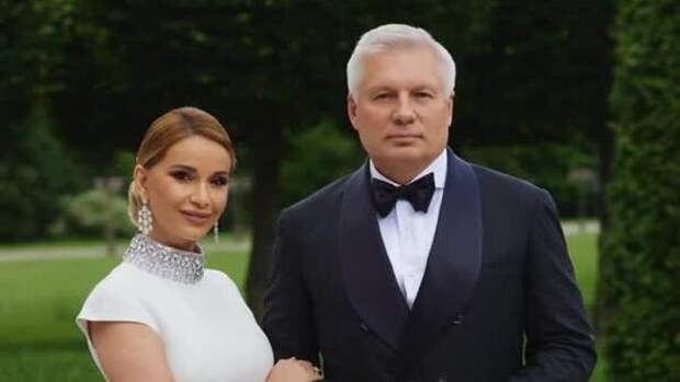Орлова показала мужа после скандальных новостей о разводе — раскрыла правду