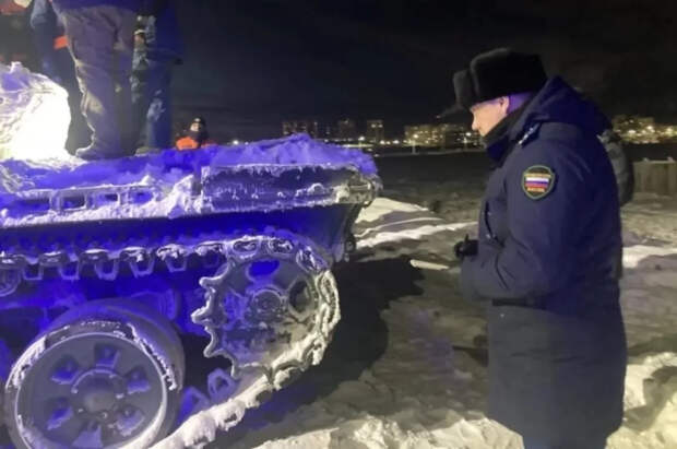 Стали известны подробности гибели подростка внутри танка в парке Якутска