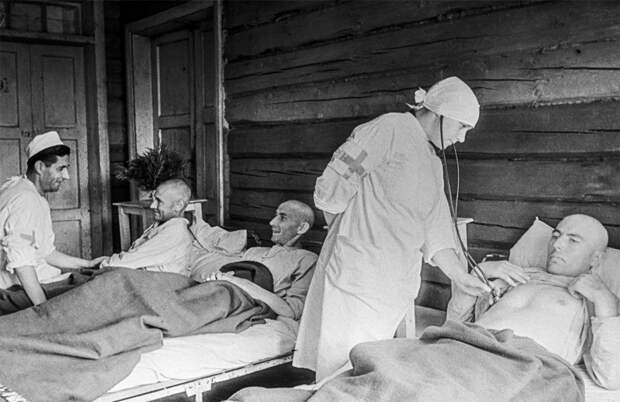 Солдаты вермахта в советском плену.