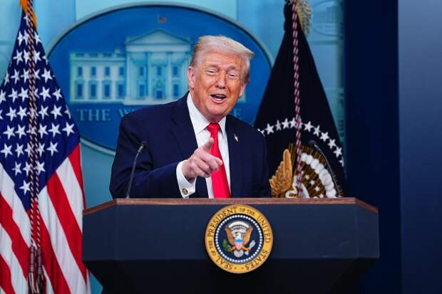 Трамп загадочно ответил на вопрос о захвате Гренландии