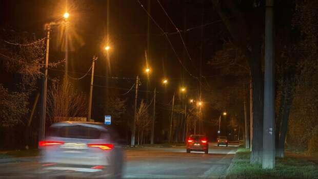 На Куйбышева от Александра Матросова до ЖД электричество есть