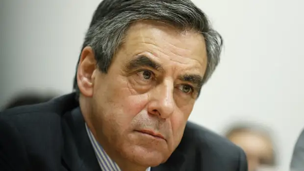 Прокурор требует приговорить к пяти годам лишения свободы экс-премьера Франции Фийона