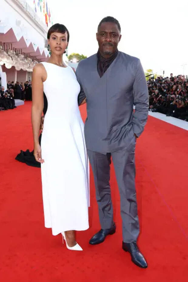 Идрис Эльба с женой